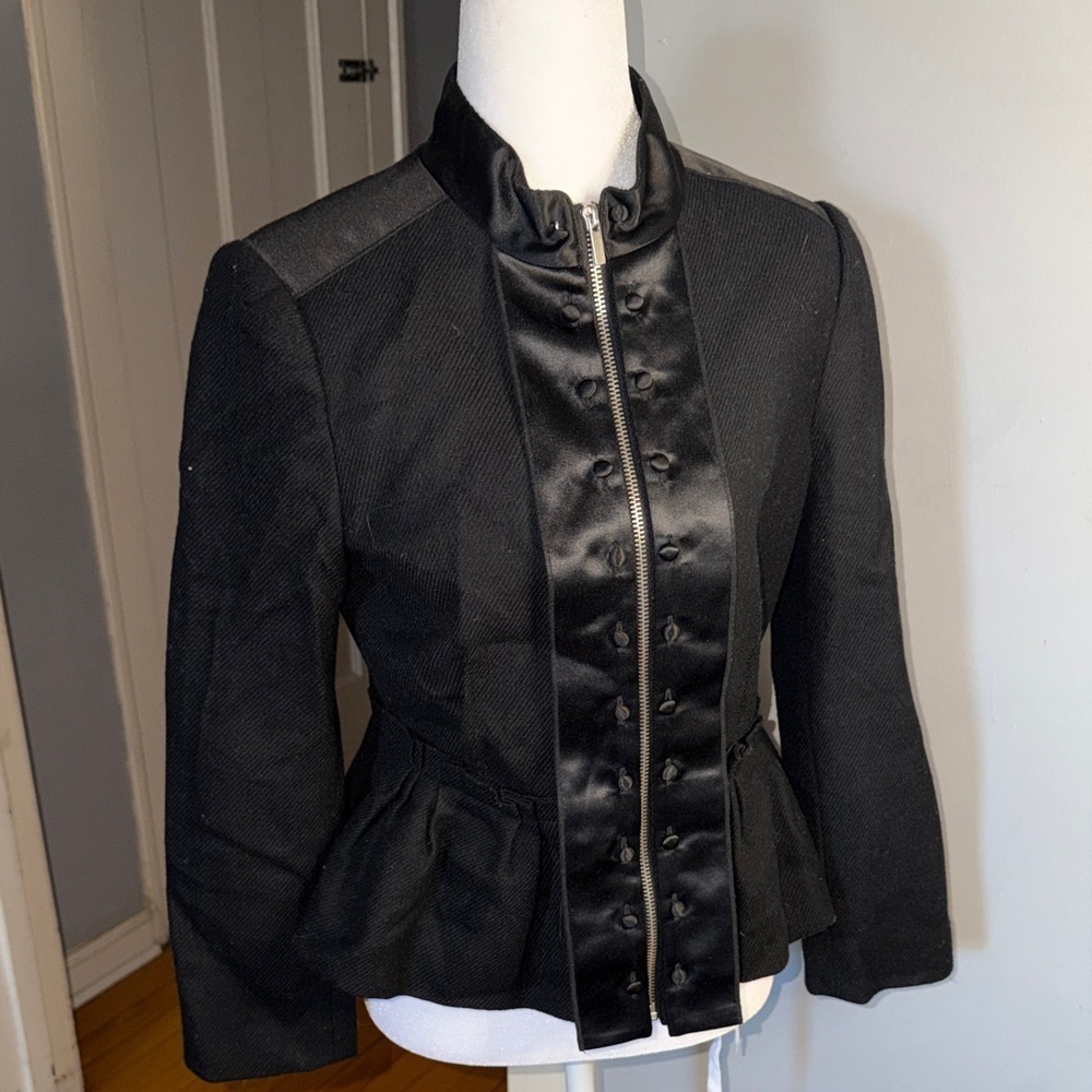 BCBGMaxAzria 100% Wool Black Satin-Accented Women's Blazer - Picture 2 of 11